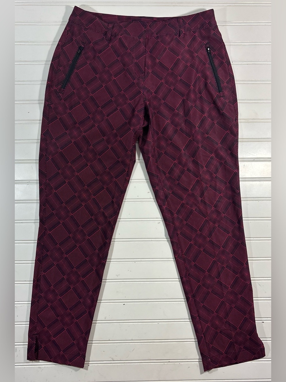 Slazenger Hydro Dri Diamond Printed Ankle Golf Pants Size 4 Red Black Athletic